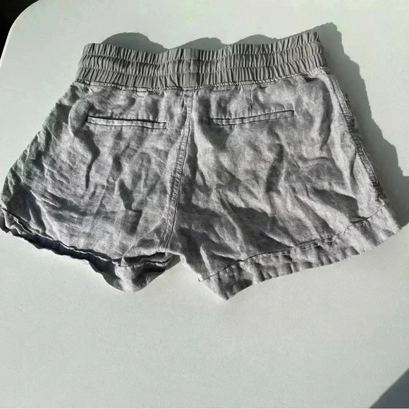 ATHLETA Cabo 100% Linen 4" Shorts Gray, Size 4 - Picture 6 of 6